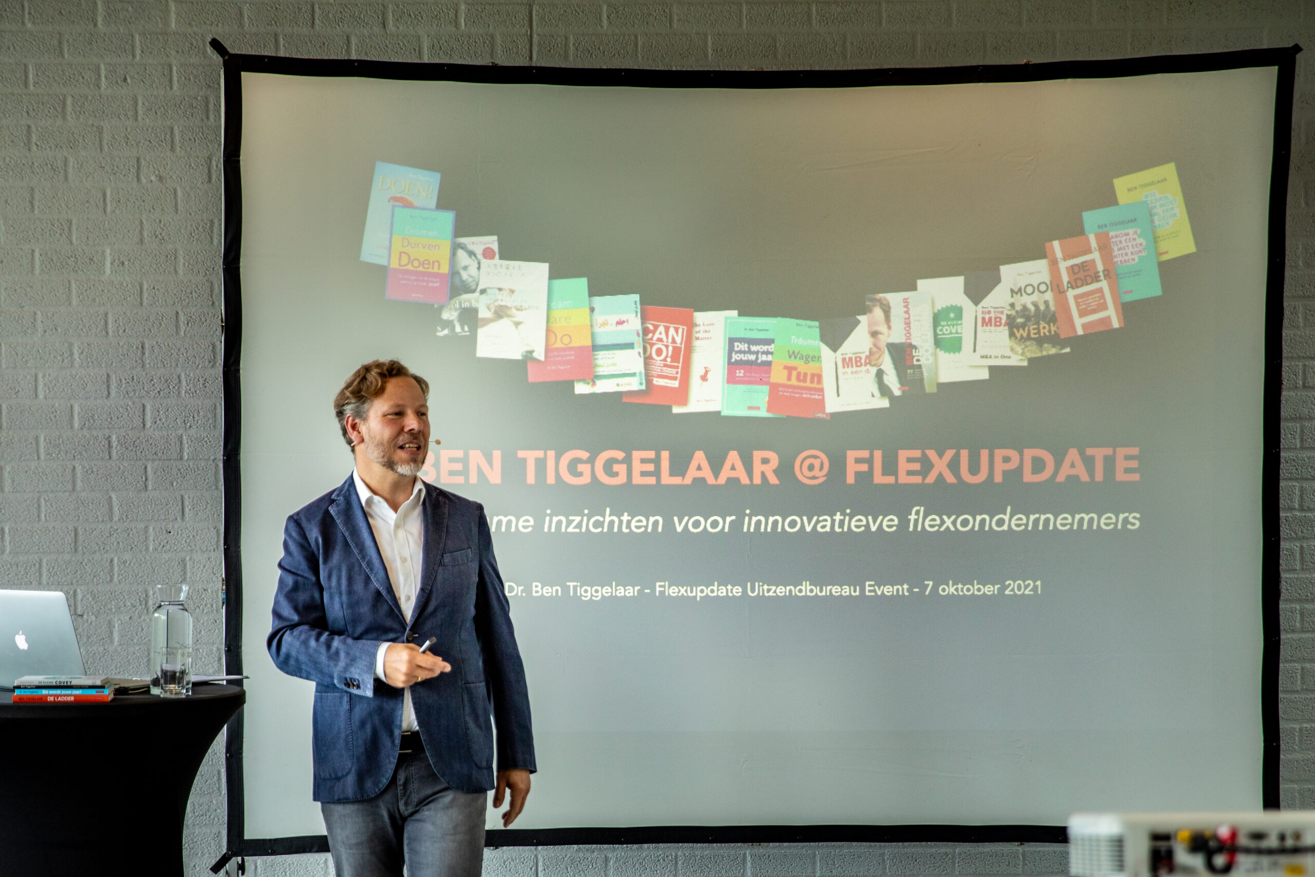 Ben Tiggelaar spreekt tijdens het Uitzendbureau Event 2021